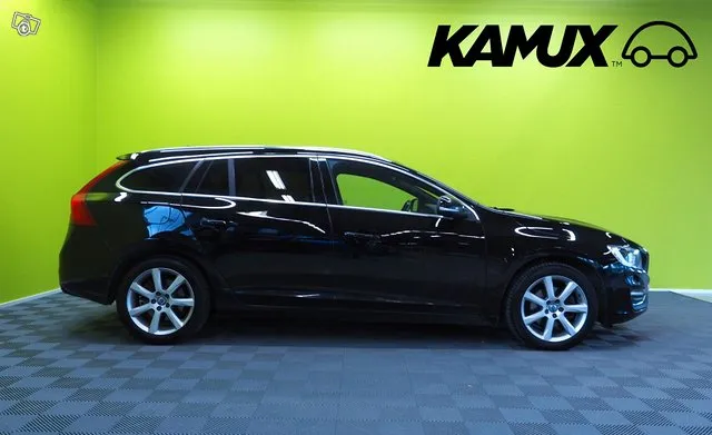 Volvo V60 D2 Business Classic Summum aut / Digimittari / Nah Image 2